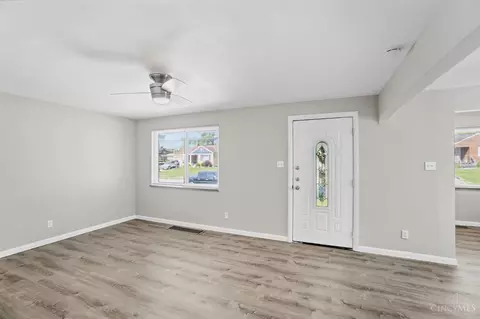 Living - 3412 Eyrich Rd, Cincinnati, OH 45248 photo 1 of 4