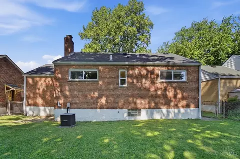Exterior - 3412 Eyrich Rd, Cincinnati, OH 45248 photo 4 of 9