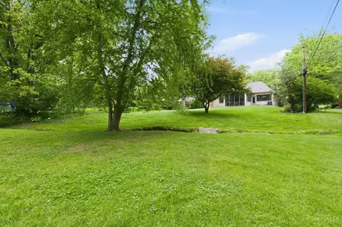 Exterior - 7825 Trailwind Dr, Montgomery, OH 45242 photo 15 of 19