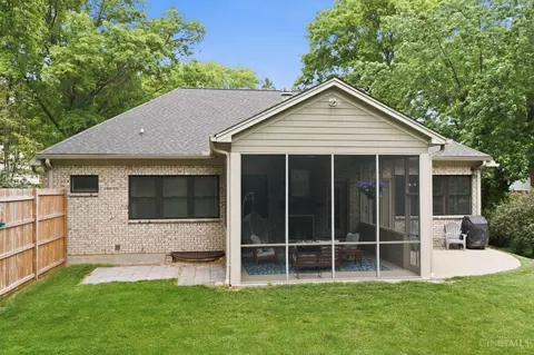 Exterior - 7825 Trailwind Dr, Montgomery, OH 45242 photo 18 of 19