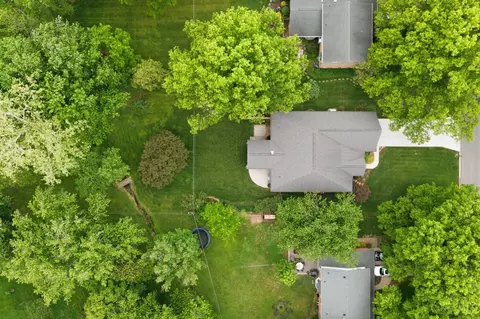 View/Area - 7825 Trailwind Dr, Montgomery, OH 45242 photo 1 of 2