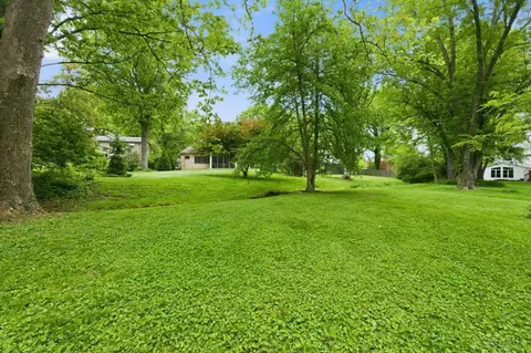 Exterior - 7825 Trailwind Dr, Montgomery, OH 45242 photo 16 of 19