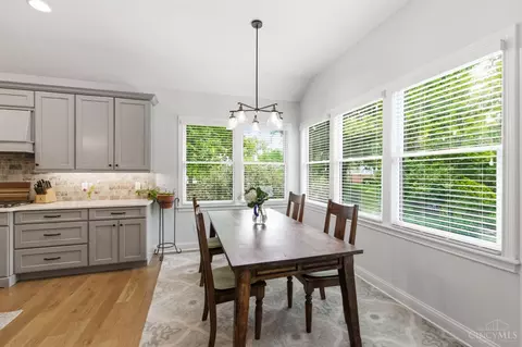 Dining - 7825 Trailwind Dr, Montgomery, OH 45242 photo 1 of 3