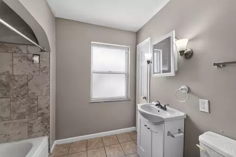 5711 Kenneth Ave, Cincinnati, OH 45224 photo 12