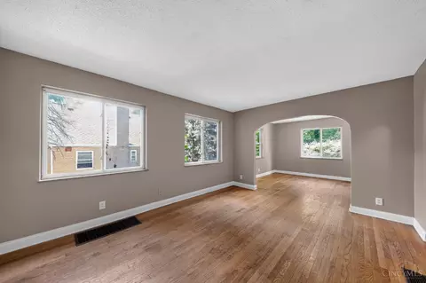5711 Kenneth Ave, Cincinnati, OH 45224 photo 5