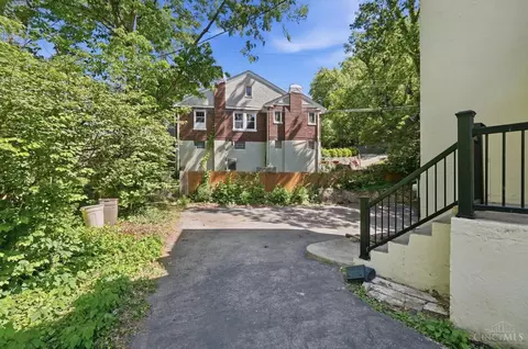 Exterior - 3931 Leyman Dr, Cincinnati, OH 45229 photo 4 of 17