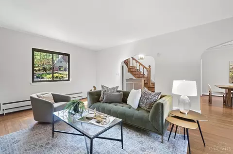 Living - 3931 Leyman Dr, Cincinnati, OH 45229 photo 3 of 4