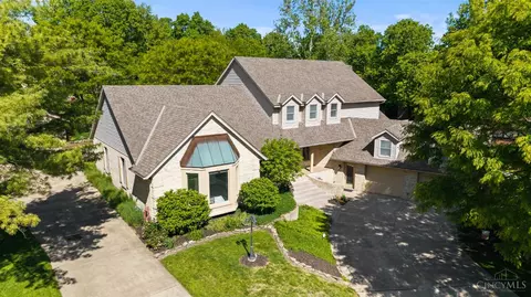 Exterior - 121 Random Dr, Hamilton, OH 45013 photo 3 of 17