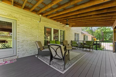 Exterior - 121 Random Dr, Hamilton, OH 45013 photo 12 of 17