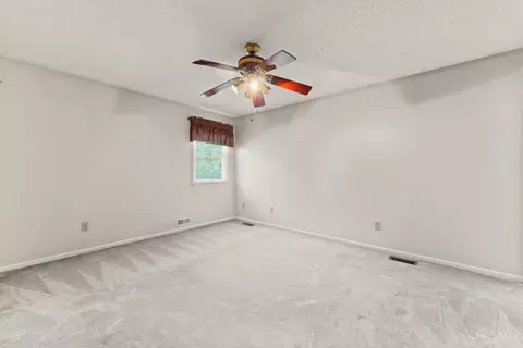 Bedroom - 121 Random Dr, Hamilton, OH 45013 photo 5 of 5