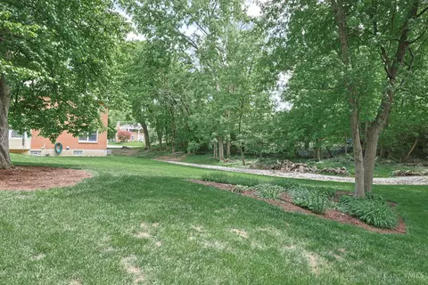 Exterior - 6709 Devonwood Dr, Cincinnati, OH 45224 photo 6 of 15