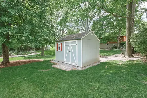 Exterior - 6709 Devonwood Dr, Cincinnati, OH 45224 photo 8 of 15
