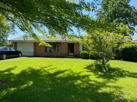 7853 Myers Rd, Middletown, OH 45042