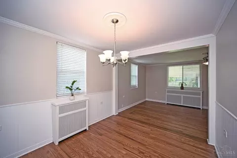 Dining - 27 Andover Rd, Greenhills, OH 45218 photo 3 of 4
