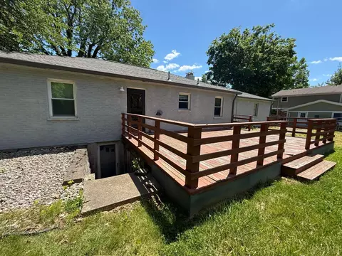 Exterior - 7609 Forest Rd, Cincinnati, OH 45255 photo 10 of 11