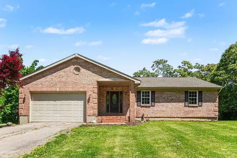 305 Eagle Knoll Dr, Moscow, OH 45153