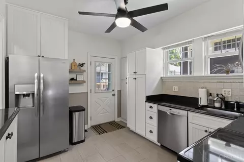 Kitchen - 2226 Drex Ave, Cincinnati, OH 45212 photo 3 of 3