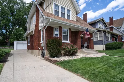 Exterior - 2226 Drex Ave, Cincinnati, OH 45212 photo 2 of 10