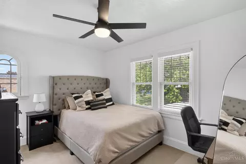Bedroom - 2226 Drex Ave, Cincinnati, OH 45212 photo 5 of 7