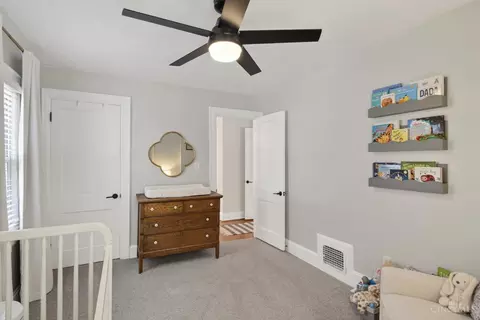 Bedroom - 2226 Drex Ave, Cincinnati, OH 45212 photo 4 of 7