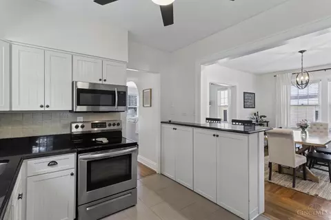 Kitchen - 2226 Drex Ave, Cincinnati, OH 45212 photo 2 of 3