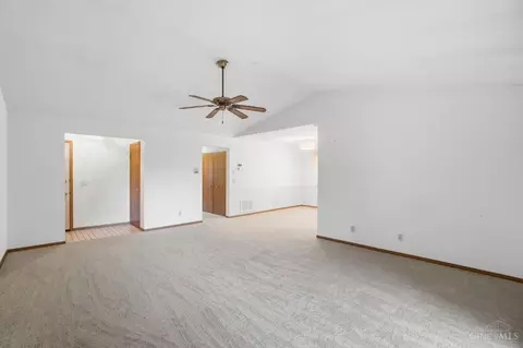 Living - 3961 School Section Rd, Cheviot, OH 45211 photo 4 of 4