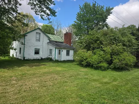 5271 Powell Rd, New Vienna, OH 45159