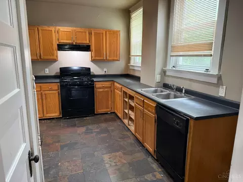 4166 Copperfield Ln, Cincinnati, OH 45238