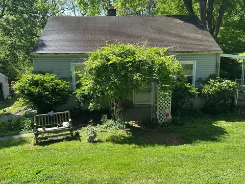 5104 Jonkard Rd, Cincinnati, OH 45247