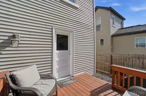 Exterior - 3457 Cardiff Ave, Cincinnati, OH 45209 photo 7 of 14