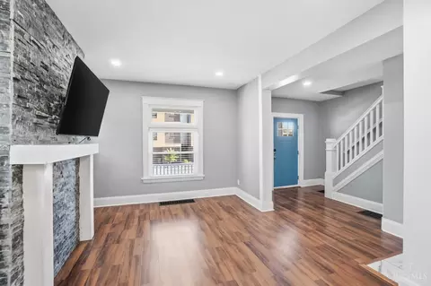 Living - 3457 Cardiff Ave, Cincinnati, OH 45209 photo 2 of 3