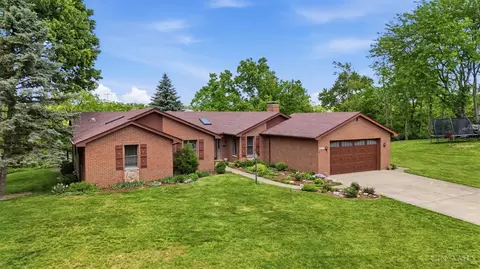 4290 Marcrest Dr, Cincinnati, OH 45211