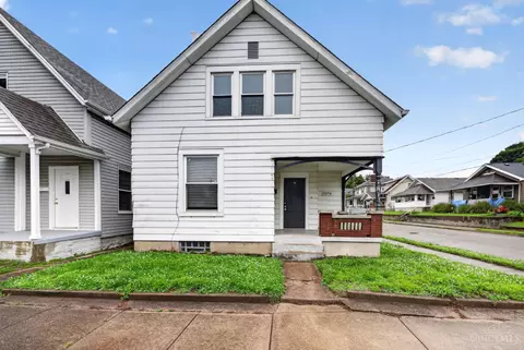 2074 Benninghofen Ave, Hamilton, OH 45015