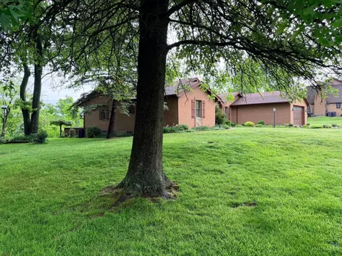 4302 Marcrest Dr, Cincinnati, OH 45211 photo 7