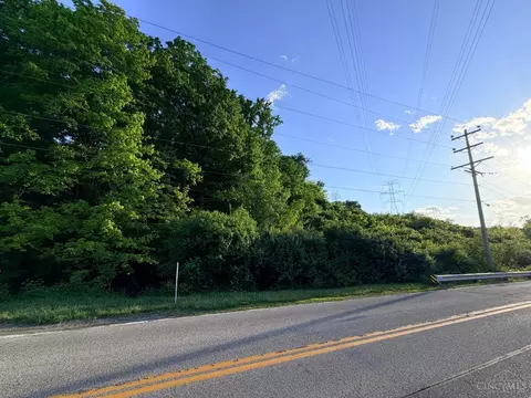 4302 Marcrest Dr, Cincinnati, OH 45211 photo 18