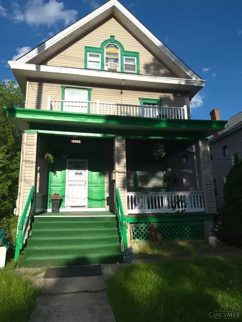Exterior - 2704 Euclid Ave, Cincinnati, OH 45219 photo 2 of 7