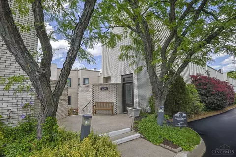 2394 Dana Ave, Cincinnati, OH 45208