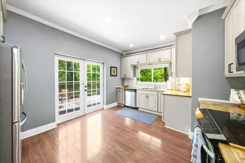 Kitchen - 3760 Hutton St, Cincinnati, OH 45226 photo 5 of 5