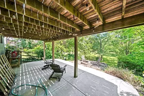 Exterior - 3760 Hutton St, Cincinnati, OH 45226 photo 7 of 14