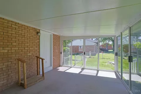 Exterior - 306 Smith Ave, Mount Orab, OH 45154 photo 4 of 9