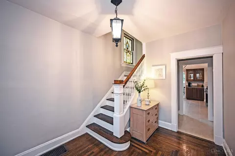 Entry Way - 4220 Eileen Dr, Cincinnati, OH 45209 photo 1 of 4