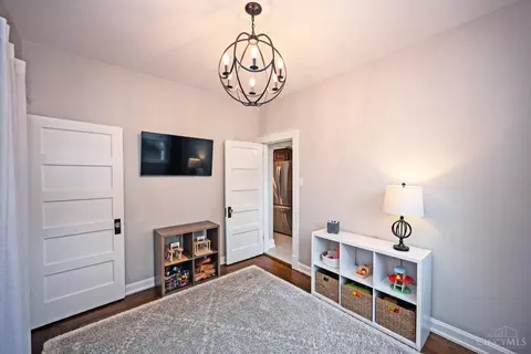 Bedroom - 4220 Eileen Dr, Cincinnati, OH 45209 photo 1 of 9