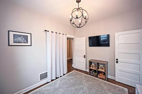 Bedroom - 4220 Eileen Dr, Cincinnati, OH 45209 photo 2 of 9