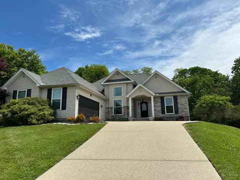 5642 Harvest Ridge Dr, Milford, OH 45150