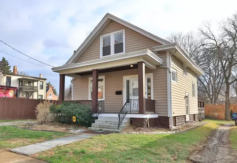5807 Prentice St, Cincinnati, OH 45227