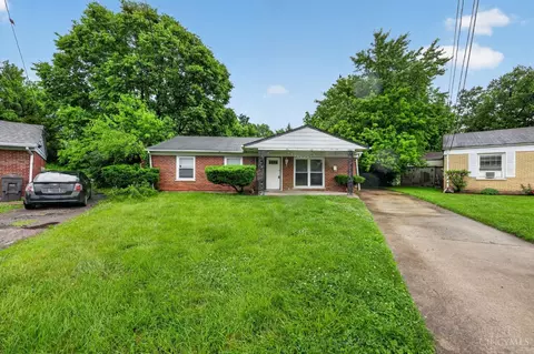 Exterior - 1051 Flintlock Dr, Cincinnati, OH 45231 photo 4 of 5