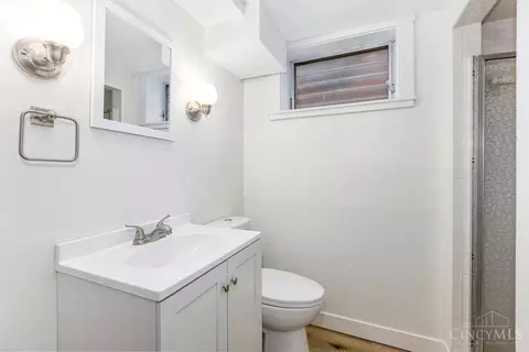 Bath - 1220 Third St, Reading, OH 45215 photo 2 of 2