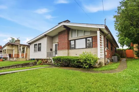8084 Stillwell Rd, Cincinnati, OH 45237