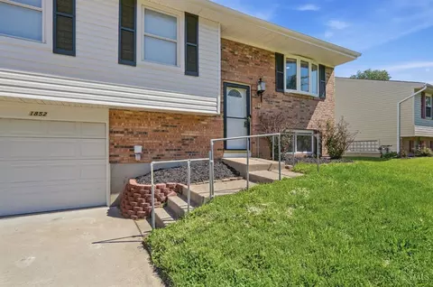 Exterior - 1852 Lewiston Ct, Forest Park, OH 45240 photo 5 of 17