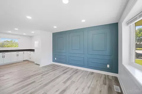 Living - 1852 Lewiston Ct, Forest Park, OH 45240 photo 3 of 3